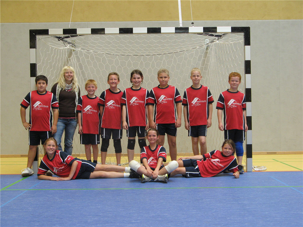 2010 E-Jugend Turnier Grebenhain 05092010 2010 E-Jugend Turnier Grebenhain 05092010